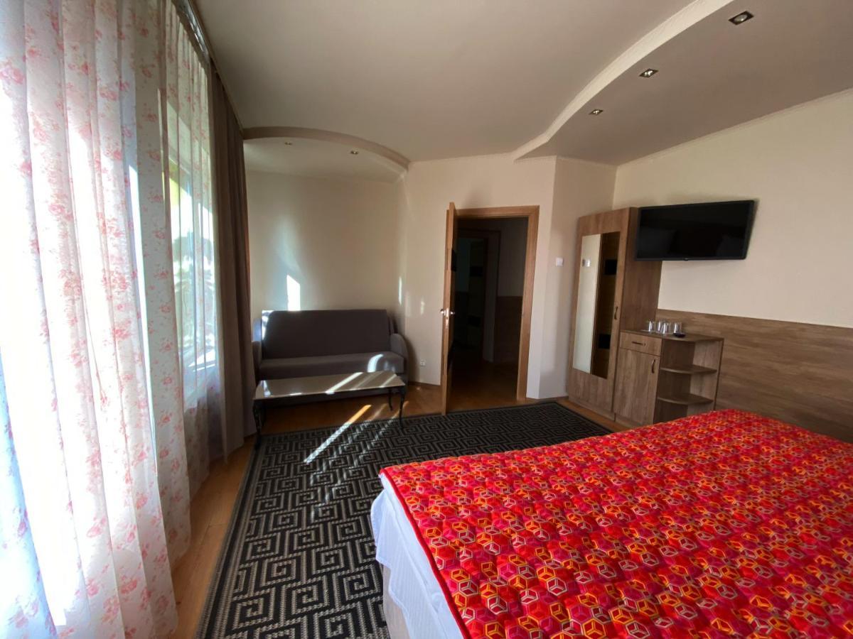 Olena Resort บรูคโฮโวตชี ภายนอก รูปภาพ