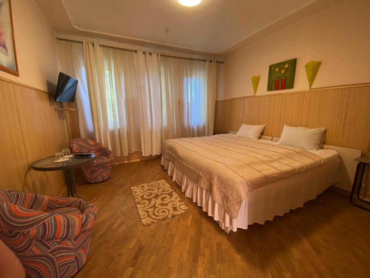 Olena Resort บรูคโฮโวตชี ภายนอก รูปภาพ