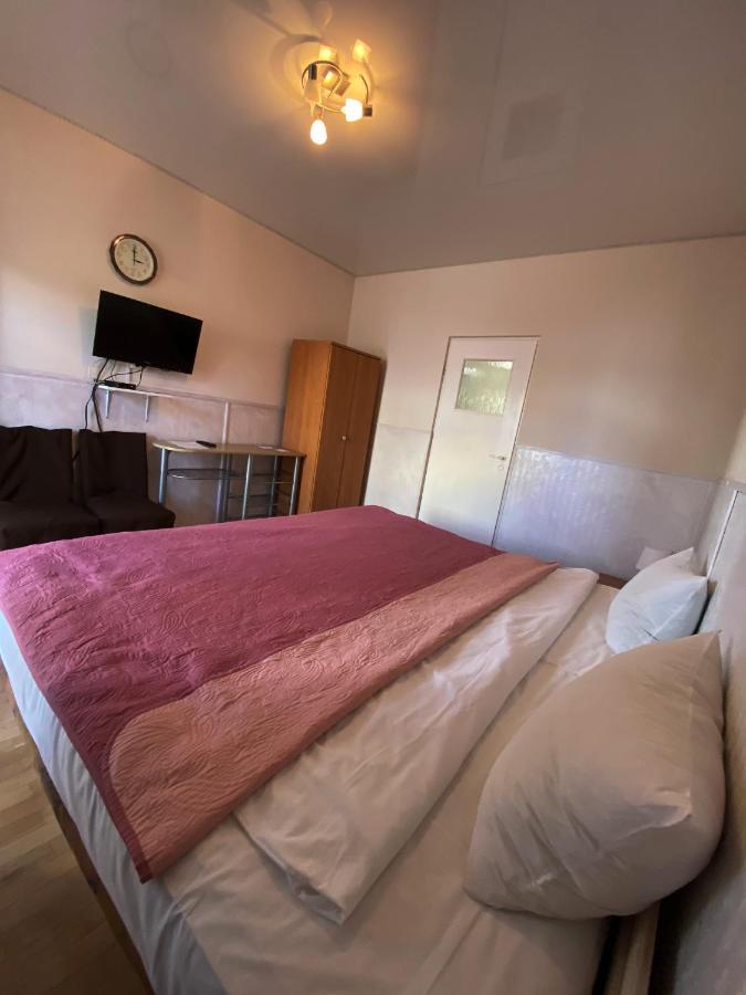 Olena Resort บรูคโฮโวตชี ภายนอก รูปภาพ